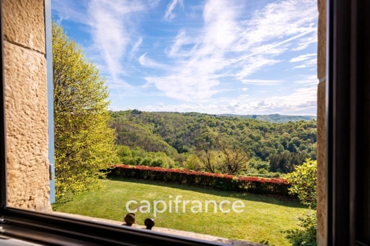 Photos 18 - Rurale - Propriété de caractère à environ 20 minutes de Collonges la rouge, 20 minutes de Brive la Gaillarde