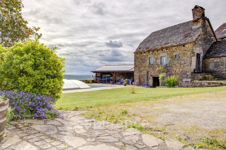 Photos 22 - Rurale - Propriété de caractère à environ 20 minutes de Collonges la rouge, 20 minutes de Brive la Gaillarde