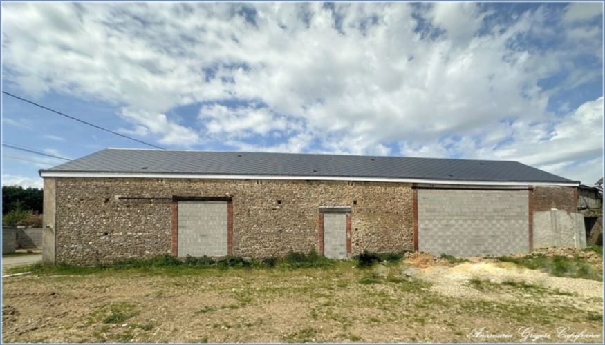 Photos 3 - Rurale - SAINT ARNOULT DES BOIS (28) Grange de 230 m²