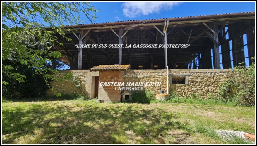 Photos 3 - Rurale - Propriete à BARRAN (GERS) AVEC MAISON GASCONNE EN PIERRES- 160 m² hab- sur 2,6 hectares + dépendances +PUITS