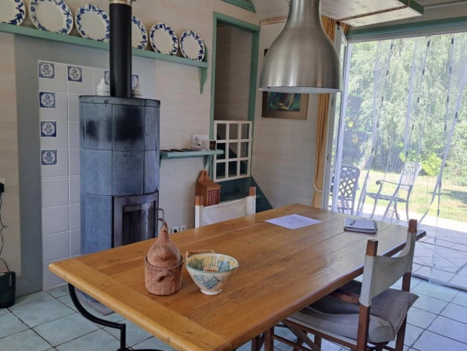 Photos 5 - Rural - House