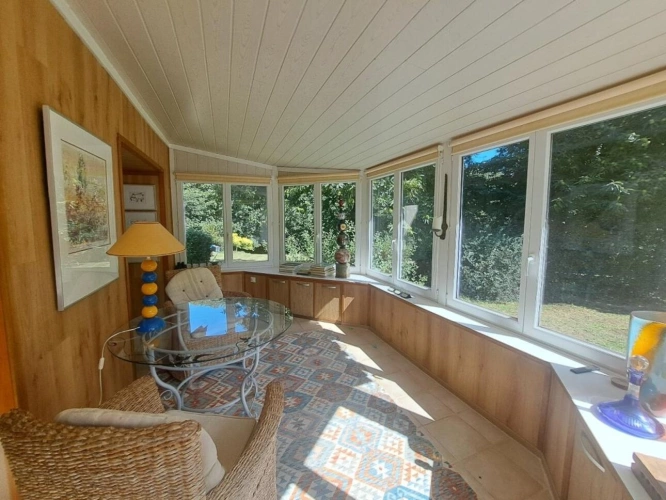 Photos 12 - Rural - House