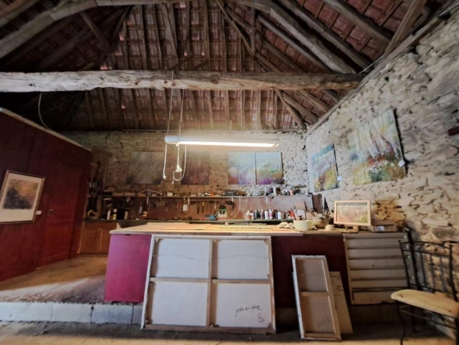 Photos 20 - Rural - House