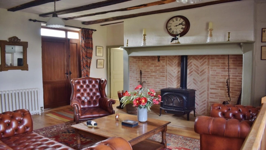 Photos 11 - Equestrian - Property