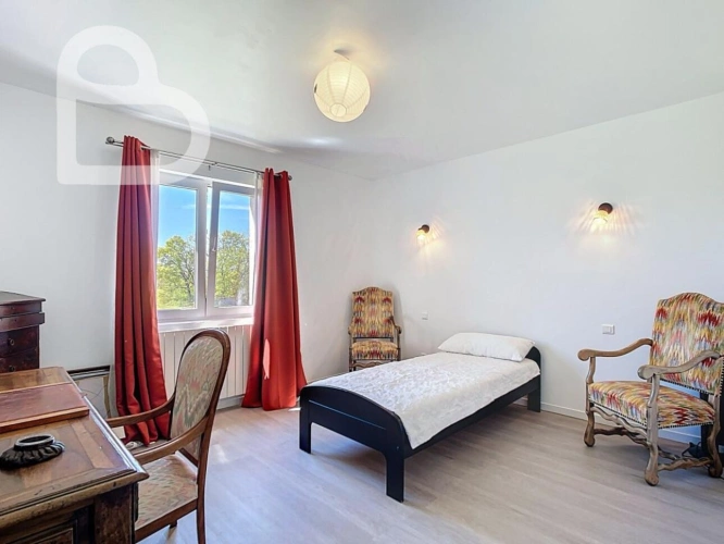 Photos 13 - Prestige - Superbe domaine avec 2 maisons, dépendances et piscine