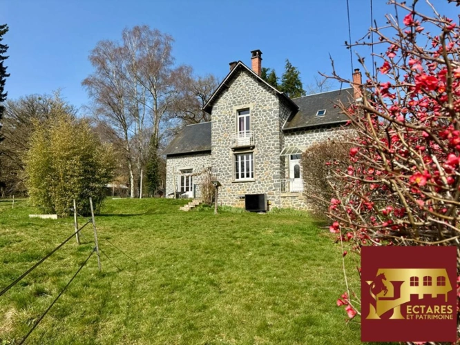 Photos 1 - Équestre - Propriété clé en main avec 6,2 ha et rivière