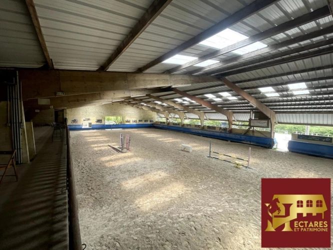 Photos 8 - Equestrian - Centre équestre en activité sur près de 8 hectares