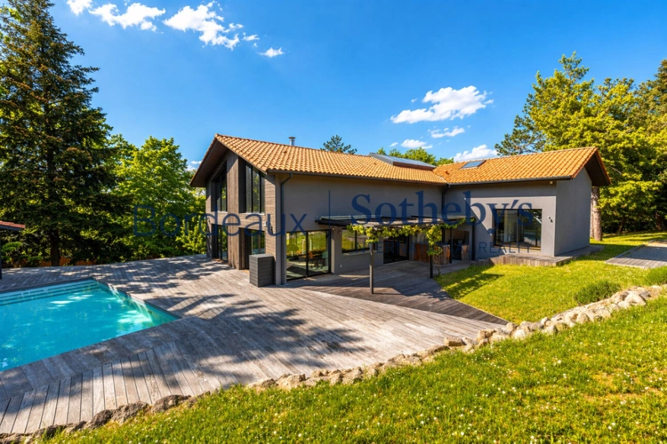 Photos 9 - Prestige - BORDEAUX 15MN - EXCEPTIONNELLE VILLA D'ARCHITECTE 335M² - PARC - PISCINE - 6 CHAMBRES - GARAGES