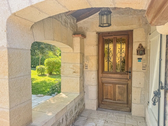 Photos 5 - Touristique - Maison de caractère avec vue dominante, piscine et gîte indépendant  (47)