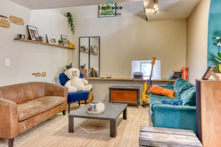 Photos 13 - Touristique - Propriete à vendre 11 pièces MONSEGUR (47) Propriété avec maison et maison d'amis de 260m2 habitables sur 12 757m² de terrain - 2 piscines