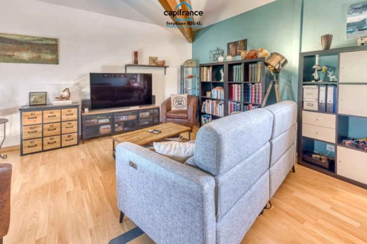 Photos 27 - Touristique - Propriete à vendre 11 pièces MONSEGUR (47) Propriété avec maison et maison d'amis de 260m2 habitables sur 12 757m² de terrain - 2 piscines