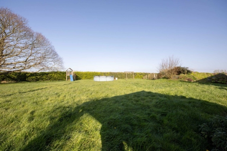 Photos 11 - Prestige - Propriété à vendre 15 pièces LANNILIS (29)