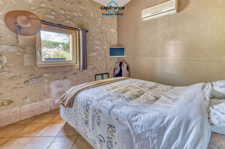 Photos 19 - Touristique - Propriete à vendre 11 pièces MONSEGUR (47) Propriété avec maison et maison d'amis de 260m2 habitables sur 12 757m² de terrain - 2 piscines
