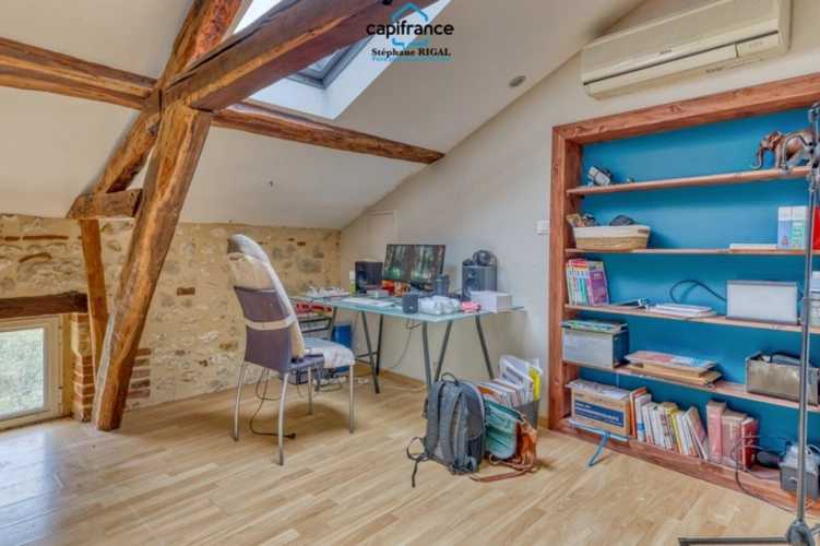 Photos 21 - Touristique - Propriete à vendre 11 pièces MONSEGUR (47) Propriété avec maison et maison d'amis de 260m2 habitables sur 12 757m² de terrain - 2 piscines