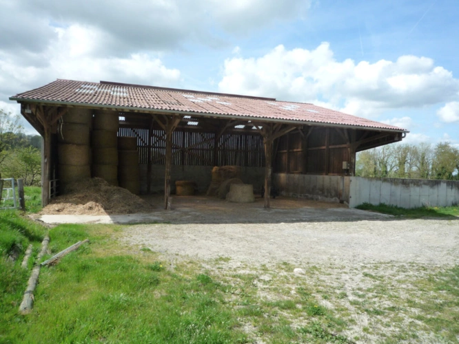 Photos 11 - Rurale - ESSOMES SUR MARNE (02) à vendre joli corps de ferme avec maison et nombreux bâtiments sur un terrain de 10 hectares