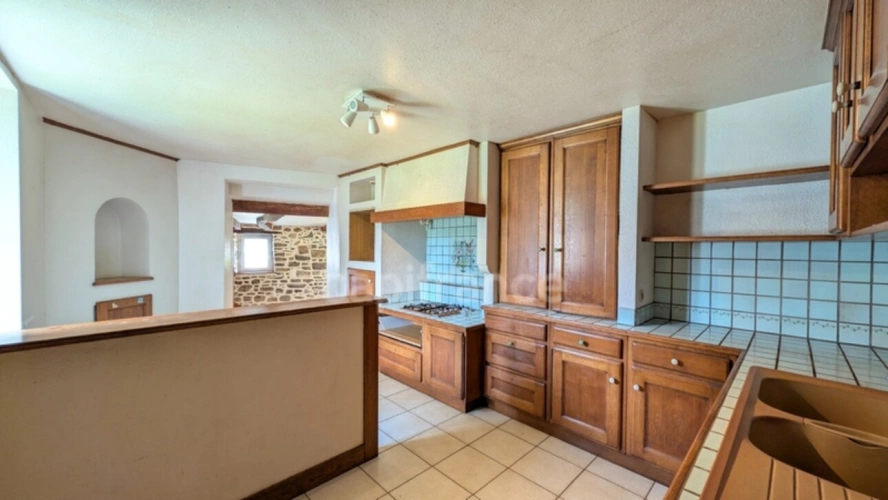 Photos 25 - Prestige - Propriéte - Maison d'habitation avec deux gites d'étape - chambres d'hôtes - ROSNOEN (29)