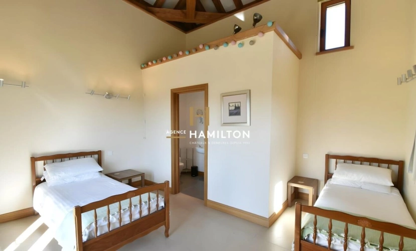 Photos 16 - Touristique - Maison et dépendances