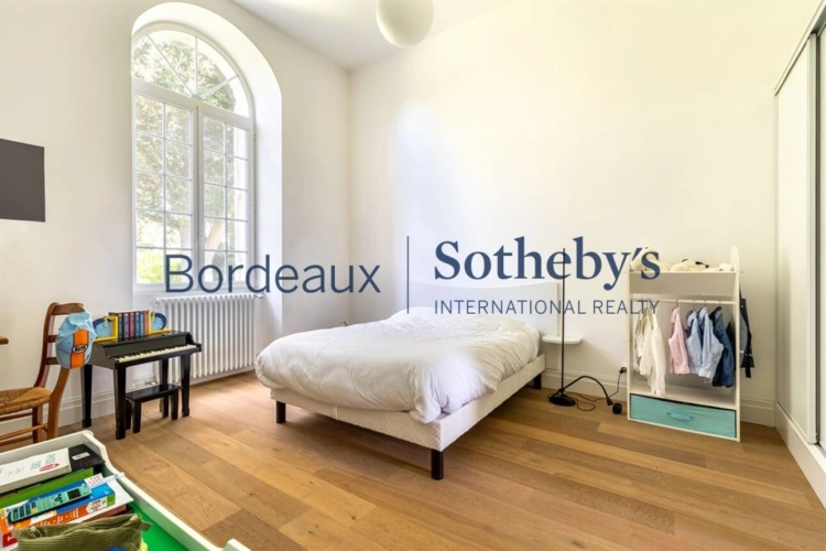 Photos 13 - Prestige - BORDEAUX 30MN BORDEAUX - SOMPTUEUSE PROPRIÉTÉ XVIII° - 4,5 HA - PISCINE -  DÉPENDANCES