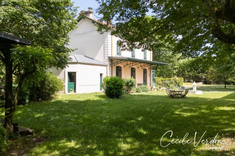 Photos 3 - Touristique - BELEYMAS (24) proche Bergerac – Propriété de charme du XIXe siècle 10 pièces avec dépendances, piscine et potentiel d’accueil sur 8 500 m²