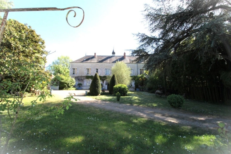 Photos 1 - Prestige - Propriete à vendre 20 pièces proche de ANGERS (49)