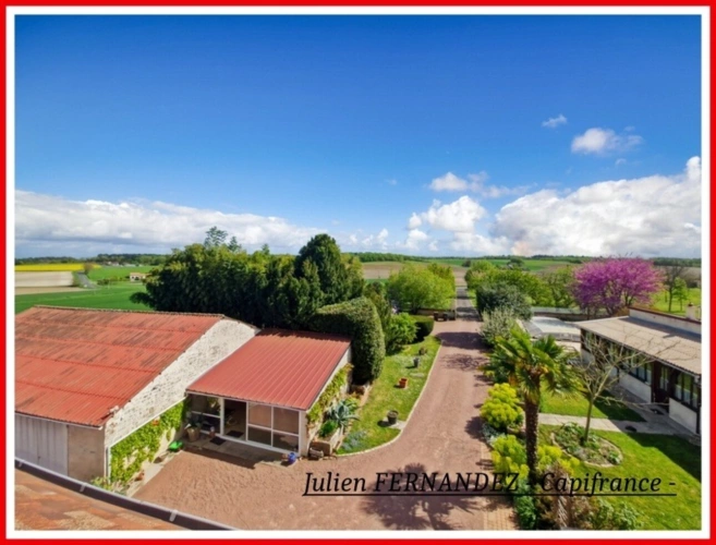 Photos 6 - Prestige - Dpt Vienne (86), à vendre MONDION Propriété P15 de 385,12m² -Terrain de 21142m²