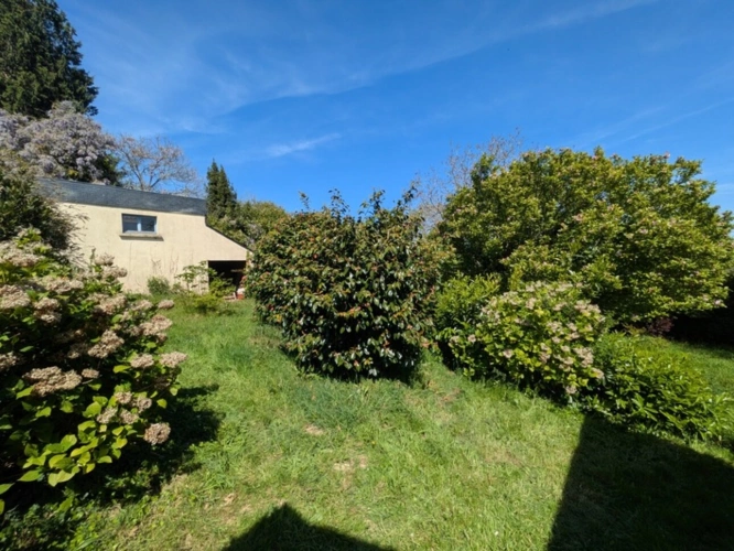 Photos 37 - Prestige - BUBRY PROPRIÉTÉ COMPOSÉE D' UNE BELLE MAISON BOURGEOISE DE 6 PIÈCES  190 M² ENVIRON GARAGE ET DÉPENDANCE PARCELLE DE 4160M² EN PARTIE AMÉNAGEABLE