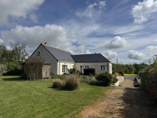 Photos 3 - Prestige - Propriété de charme dans un environnement préservé LOCHE-SUR