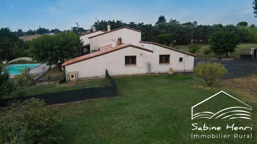 Photos 17 - Rurale - Maison avec 1 gîte sur plus de 1,4 ha de terrain