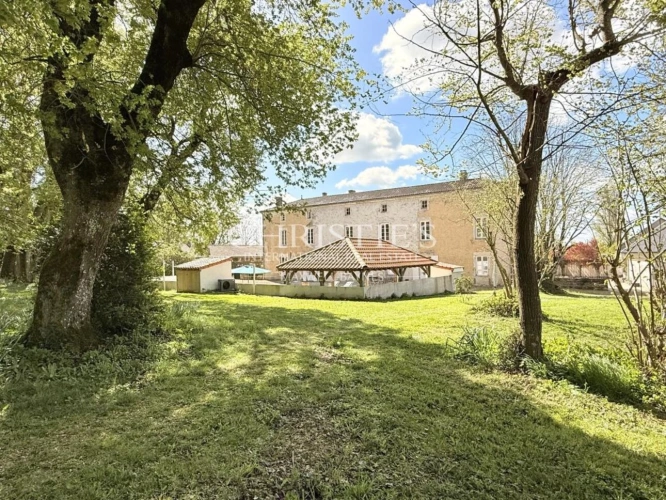 Photos 5 - Prestige - Propriété de caractère avec piscine, dépendances et terrain clos