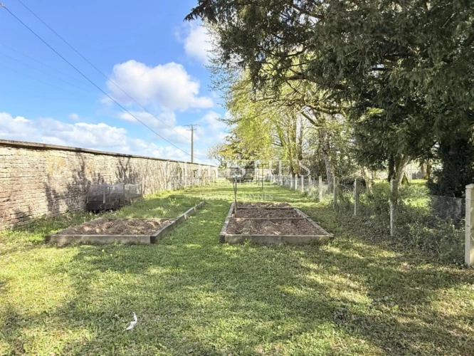 Photos 30 - Prestige - Propriété de caractère avec piscine, dépendances et terrain clos