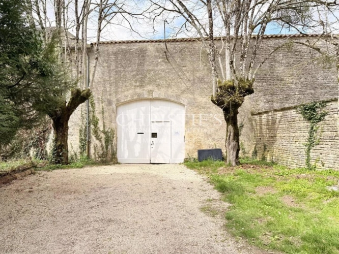 Photos 32 - Prestige - Propriété de caractère avec piscine, dépendances et terrain clos