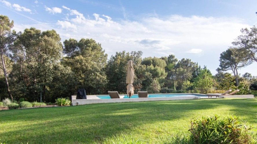 Photos 3 - Prestige - Maison à vendre 10 pièces SAINT MARC JAUMEGARDE - Visite virtuelle & vidéo sur demande