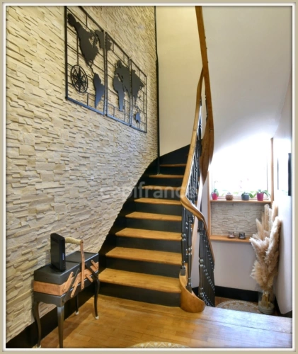 Photos 3 - Rurale - NEVERS (58), Propriété de charme 12 pièces, 265 m² habitables, 8 chambres, grandes annexes, piscine, terrain 1100 m²