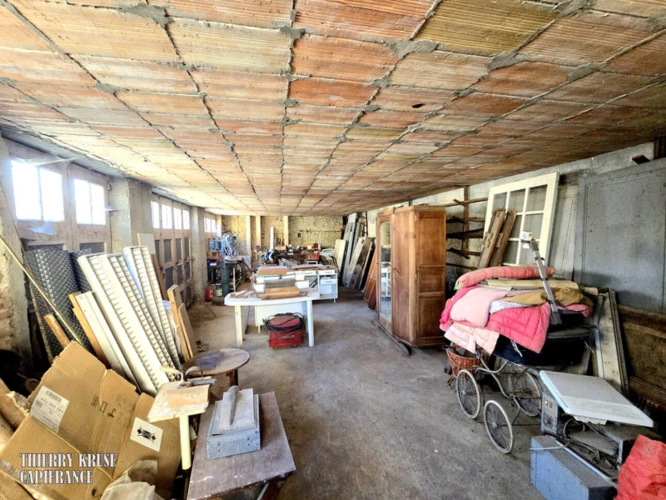 Photos 7 - Prestige - Propriété à fort potentiel – Hangars & bâtiments – 450 m² exploitables sur 2 000 m² de terrain – Changement de destination possible