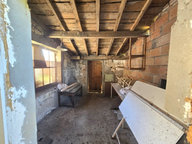 Photos 11 - Prestige - Propriété à fort potentiel – Hangars & bâtiments – 450 m² exploitables sur 2 000 m² de terrain – Changement de destination possible