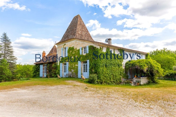 Photos 7 - Prestige - BORDEAUX 1H - SOMPTUEUSE PROPRIÉTÉ DE CAMPAGNE - 41HA - LAC PRIVÉ - DOMAINE UNIQUE