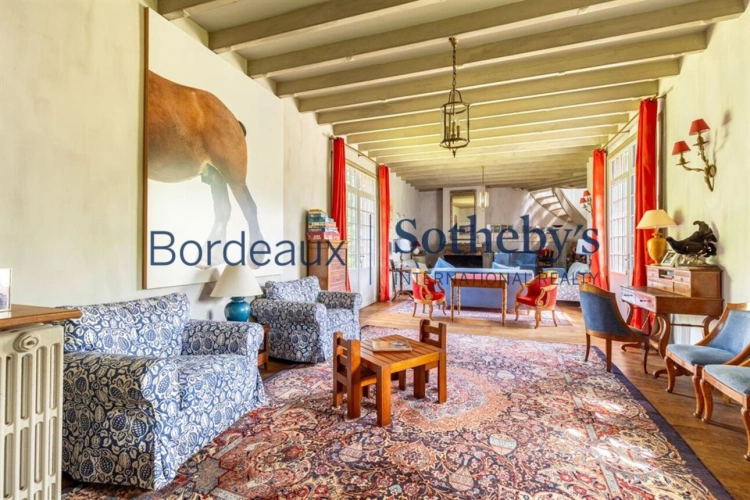 Photos 16 - Prestige - BORDEAUX 1H - SOMPTUEUSE PROPRIÉTÉ DE CAMPAGNE - 41HA - LAC PRIVÉ - DOMAINE UNIQUE