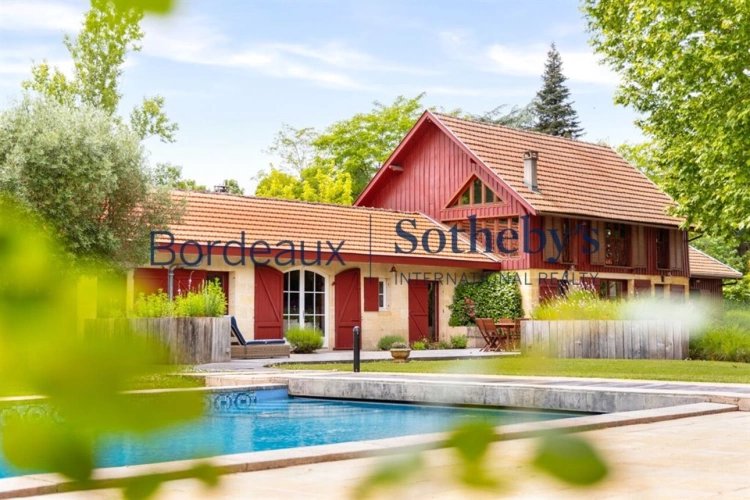 Photos 3 - Prestige - BORDEAUX 15MN - SOMPTUEUSE PROPRIÉTÉ - ANCIENNES ÉCURIES RÉNOVÉES - 280M² - PARC 3000M² - PISCINE