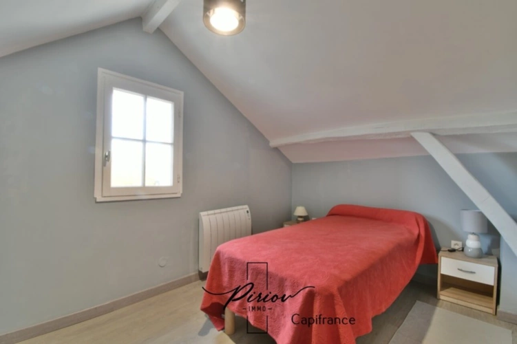 Photos 10 - Prestige - Propriété au charme de l'ancien - comprenant 2 gîtes - dépendances