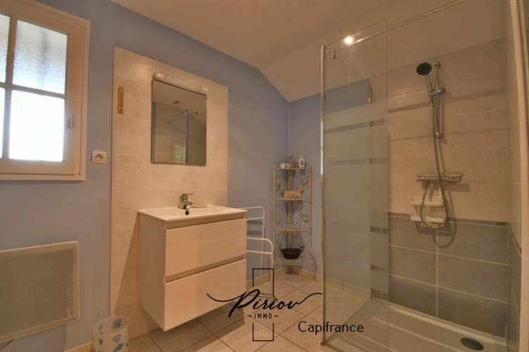 Photos 13 - Prestige - Propriété au charme de l'ancien - comprenant 2 gîtes - dépendances