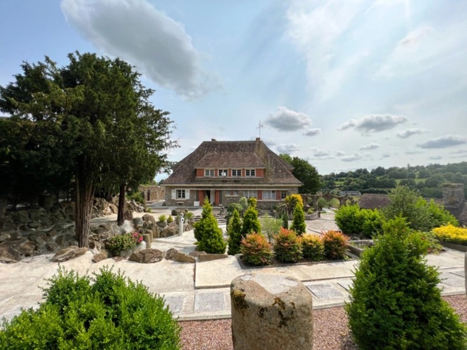 Photos 13 - Prestige - Dpt Orne (61), à vendre LONLAY L'ABBAYE propriete P13 de 300 m² - Terrain de 11 500 m²