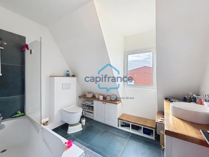 Photos 7 - Rurale - Ancienne grange rénovée – volumes, confort moderne et potentiel à finaliser