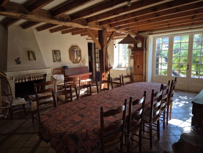 Photos 4 - Rurale - Corps de Ferme avec plusieurs maisons et nombreuses dépendances