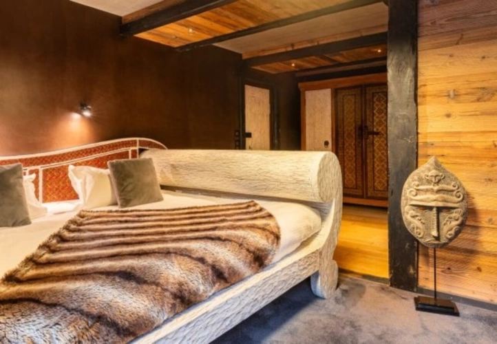 Photos 27 - Prestige - ENSEMBLE ALPIN ULTRA-PREMIUM de 3 400 m² à TIGNES (73) 5 Chalets haut de gamme , accès ski au pied, vue, piscine