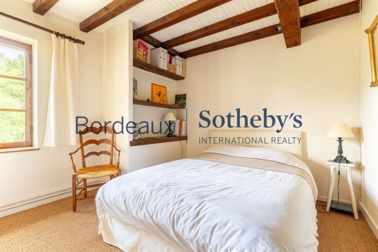 Photos 11 - Prestige - COUP DE COEUR - 50 MN BORDEAUX  - 15MN BAZAS - ANCIEN CORPS DE FERME RESTAURÉ - 14H - PISCINE