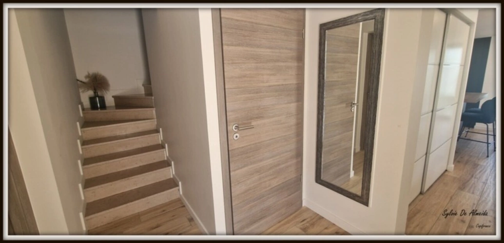 Photos 4 - Rurale - Propriété à vendre 6 pièces FEILLENS (01)proche Mâcon 207m², piscine chauffée, double garage,5 chambres 2 suites, hors lotissement