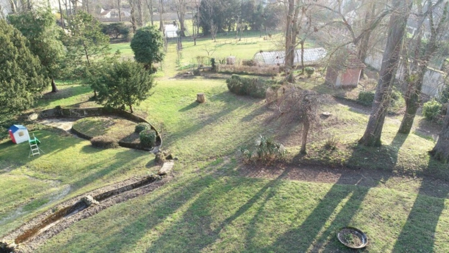 Photos 24 - Prestigious - Aisne department (02), Château-Thierry town center, 1850 residence with 600 m² of living space and a