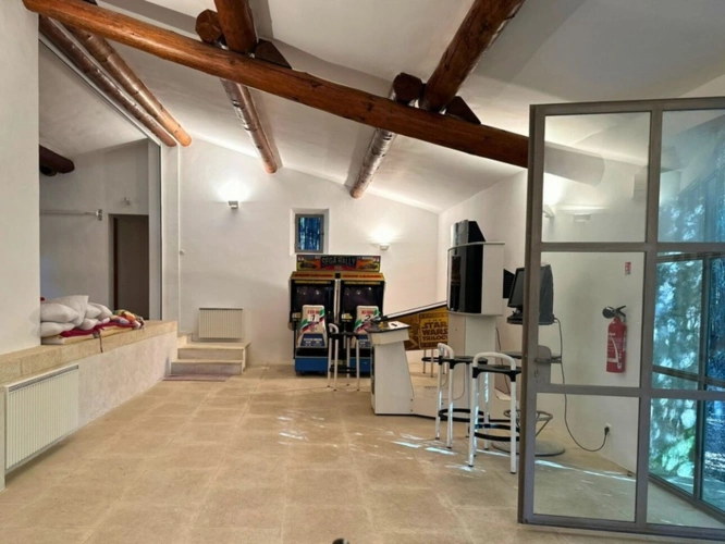 Photos 47 - Prestige - RARE : Offrez-vous une magnifique  Propriété ( mas de 10 pièces et 2.6 hectares de parc ) aux portes de SOMMIERES (30)