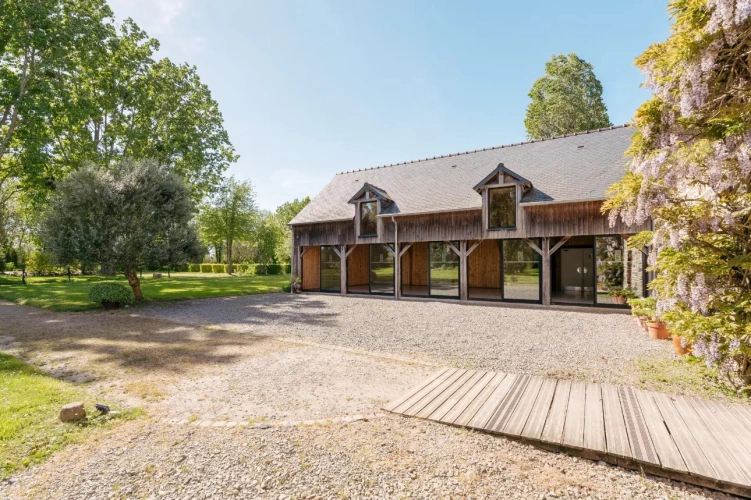 Photos 13 - Prestige - En Baie du Mont-Saint-Michel, à vendre au Mont-Dol, Maison de charme & Ensemble professionnel
