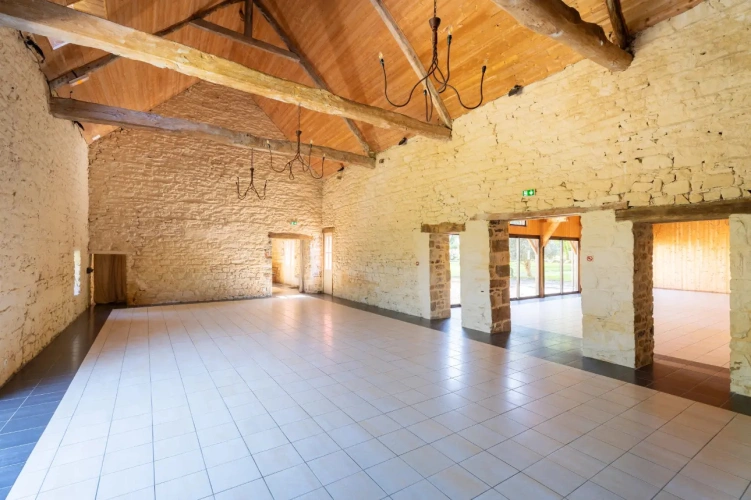 Photos 16 - Prestige - En Baie du Mont-Saint-Michel, à vendre au Mont-Dol, Maison de charme & Ensemble professionnel